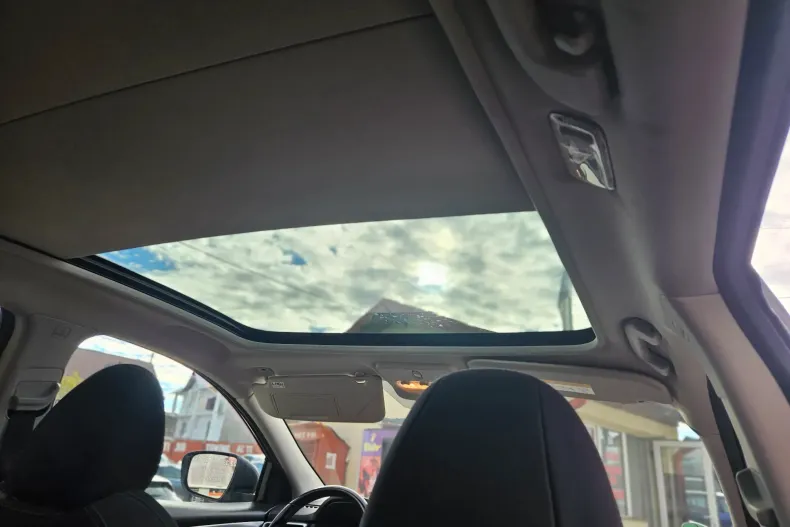 Nissan Qashqai din 2019 cu 114.000 km - oferta NIS162924 - foto 23