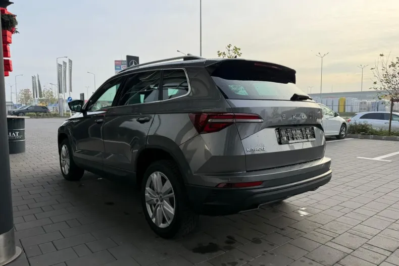 Skoda Karoq din 2025 cu 4.673 km - oferta SKO162931 - foto 4