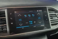 Peugeot 308 din 2020 cu 28.108 km - oferta PEU162932 - foto 23