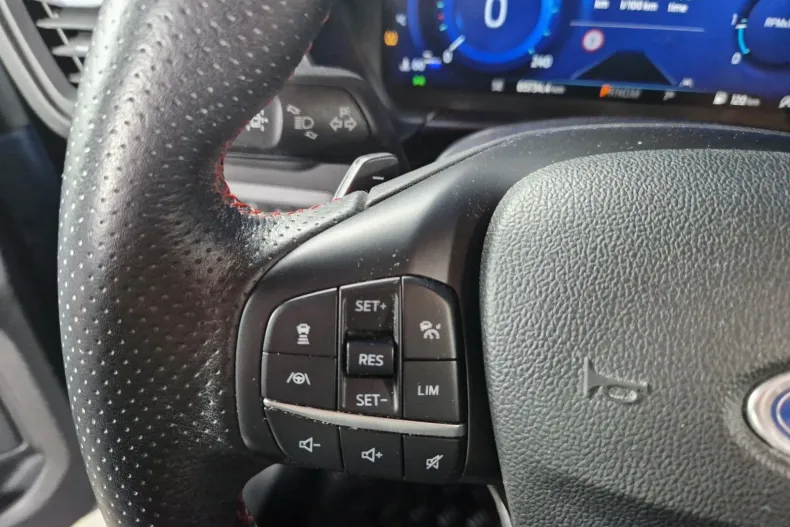 Ford Kuga din 2020 cu 65.733 km - oferta FOR162934 - foto 14