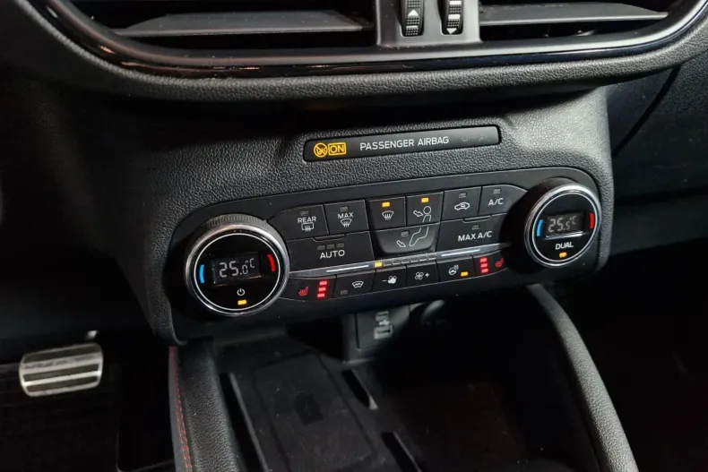 Ford Kuga din 2020 cu 65.733 km - oferta FOR162934 - foto 26