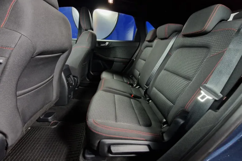 Ford Kuga din 2020 cu 65.733 km - oferta FOR162934 - foto 29