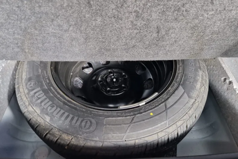 Dacia Duster din 2020 cu 98.595 km - oferta DAC162935 - foto 23