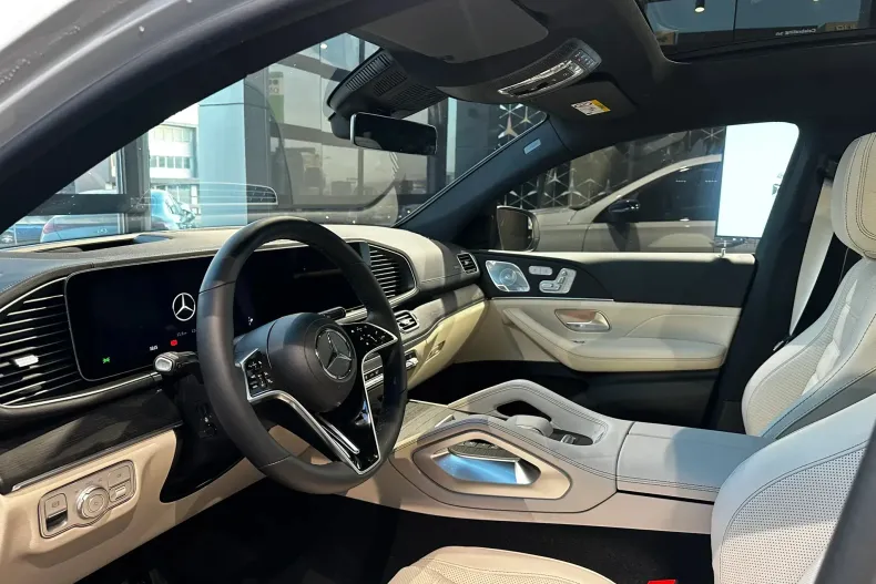 Mercedes-Benz GLE Coupe din 2025 cu 15 km - oferta MER162937 - foto 8