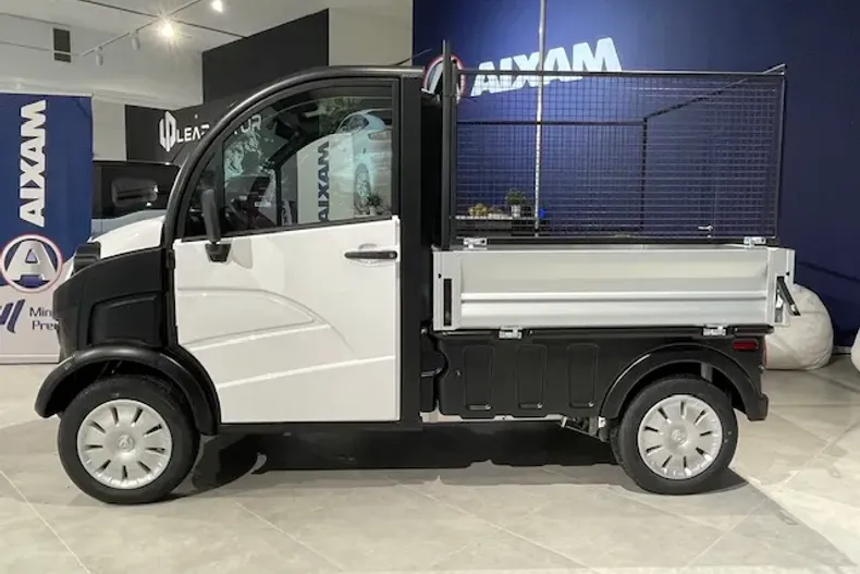 Aixam e-TRUCK din 2025 cu 1 km - oferta AIX162940 - foto 7
