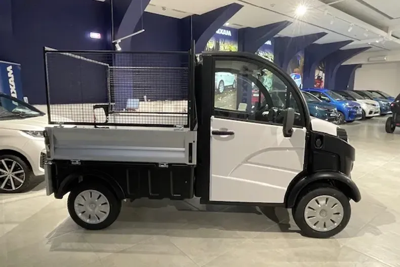 Aixam e-TRUCK din 2025 cu 1 km - oferta AIX162940 - foto 9