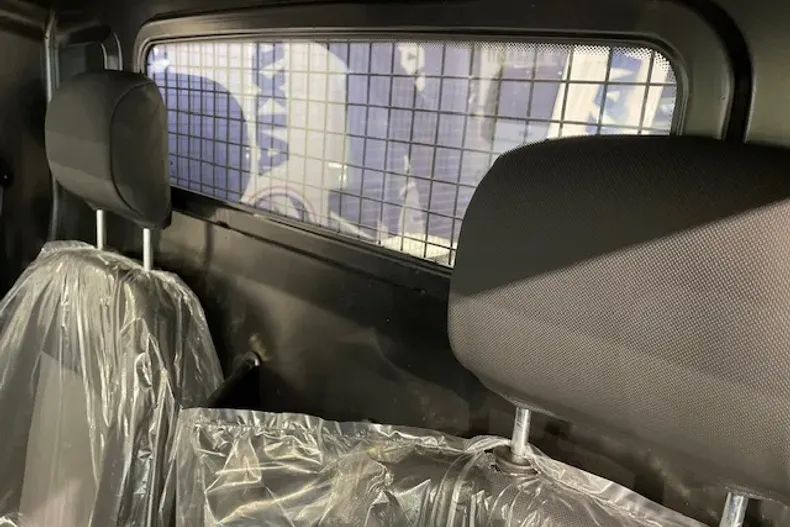 Aixam e-TRUCK din 2025 cu 1 km - oferta AIX162940 - foto 24