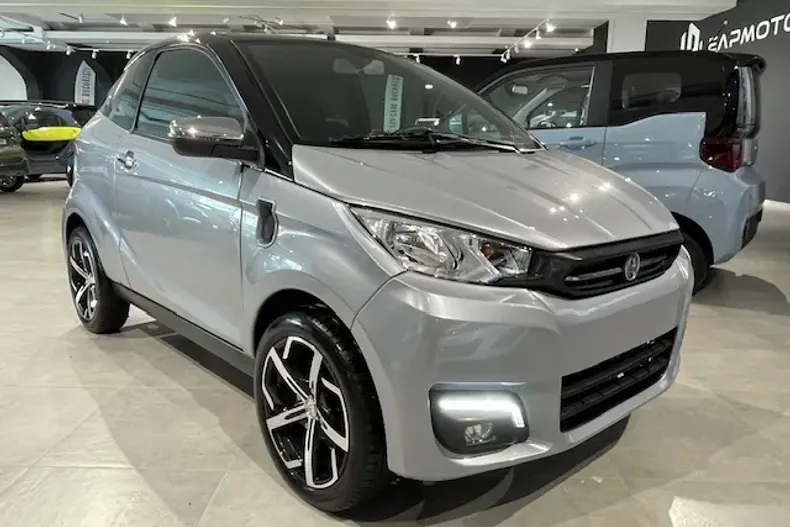 Aixam Coupé din 2022 cu 19.220 km - oferta AIX162941 - foto 3