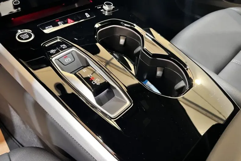 Audi A5 din 2025 cu 3.745 km - oferta AUD162943 - foto 15