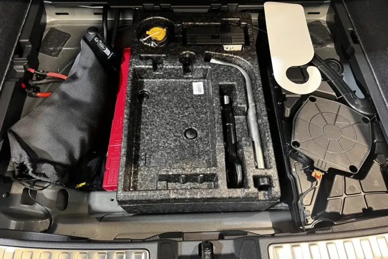 Audi A5 din 2025 cu 3.745 km - oferta AUD162943 - foto 39