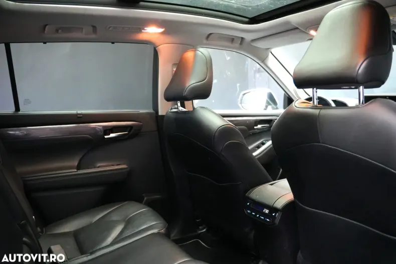 Toyota Highlander din 2021 cu 80.000 km - oferta TOY162944 - foto 11