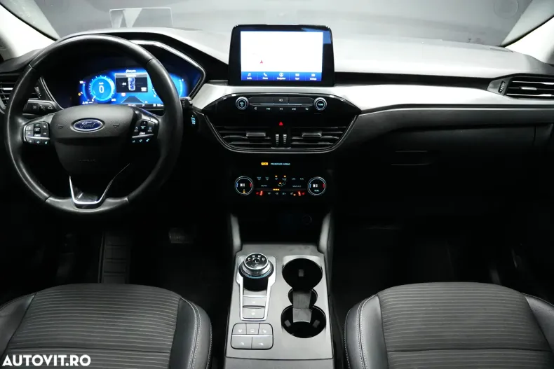 Ford Kuga din 2022 cu 90.900 km - oferta FOR162945 - foto 11