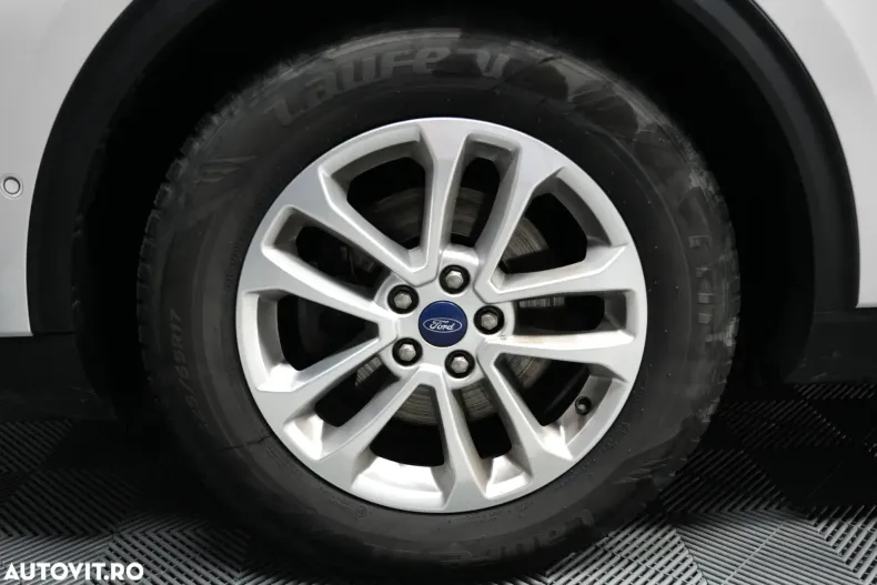 Ford Kuga din 2022 cu 90.900 km - oferta FOR162945 - foto 12