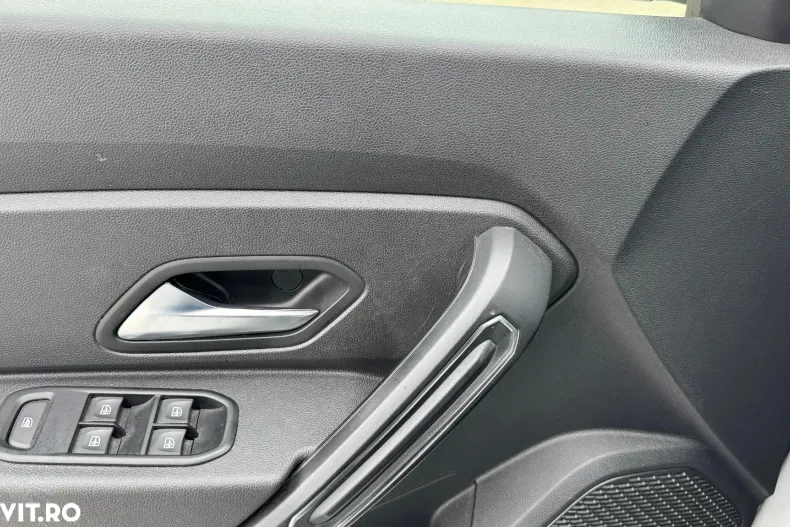 Dacia Duster din 2020 cu 107.000 km - oferta DAC162946 - foto 6