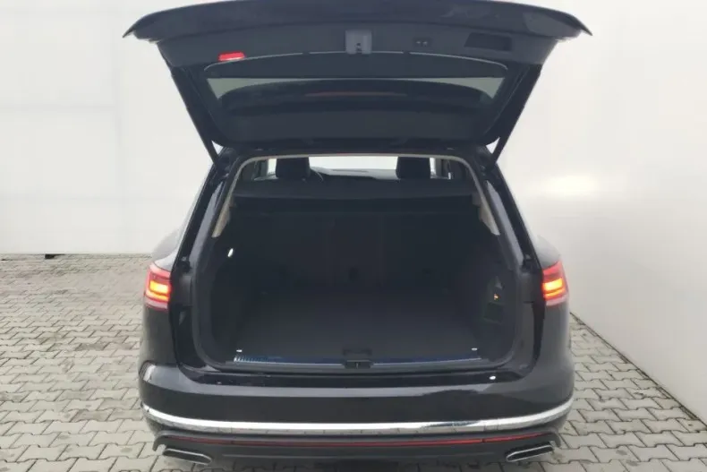 Volkswagen Touareg din 2021 cu 169.684 km - oferta VOL162948 - foto 7