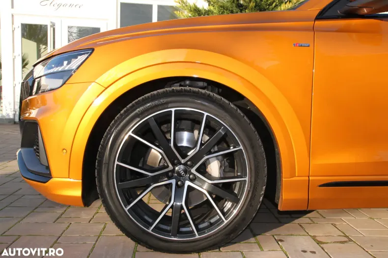 Audi Q8 din 2020 cu 73.000 km - oferta AUD162950 - foto 8