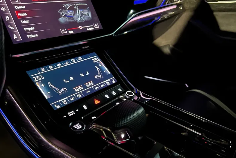 Audi Q8 din 2020 cu 73.000 km - oferta AUD162950 - foto 24