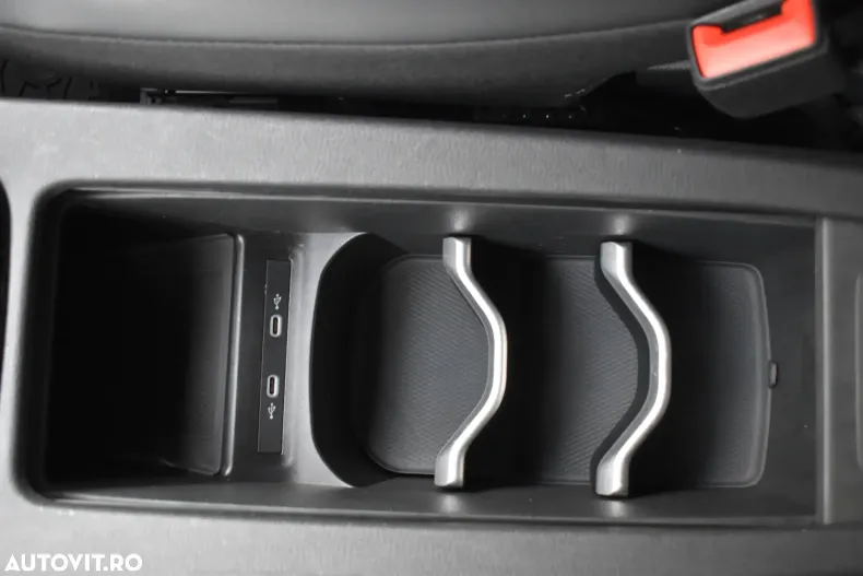 Volkswagen ID.5 din 2022 cu 39.577 km - oferta VOL162954 - foto 17