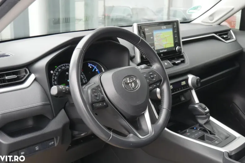 Toyota RAV4 din 2020 cu 151.795 km - oferta TOY162959 - foto 2
