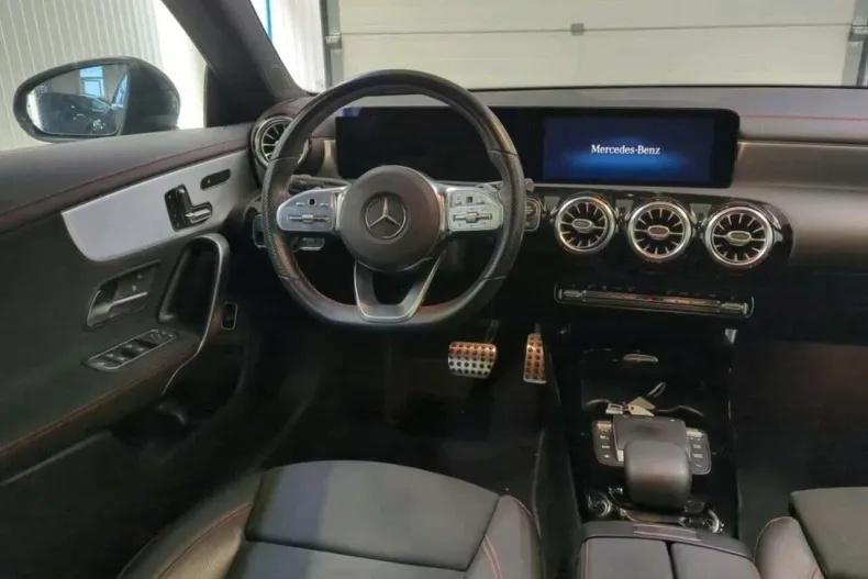 Mercedes-Benz CLA din 2020 cu 156.489 km - oferta MER162965 - foto 3