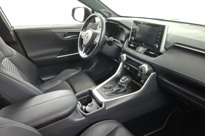 Toyota RAV4 din 2021 cu 133.677 km - oferta TOY162966 - foto 5