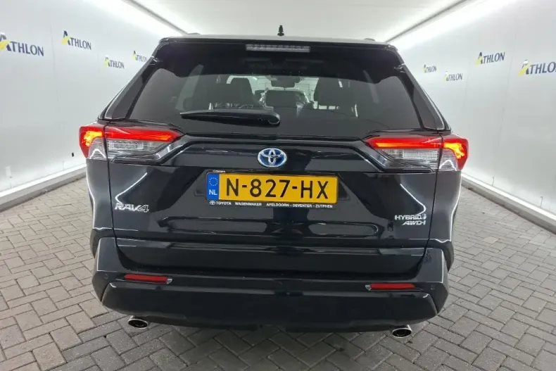 Toyota RAV4 din 2021 cu 133.677 km - oferta TOY162966 - foto 8