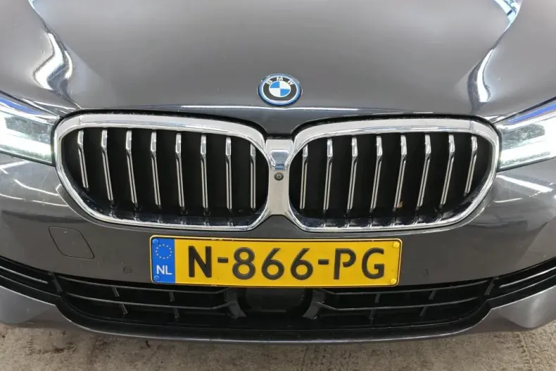 BMW Seria 5 din 2021 cu 76.932 km - oferta BMW162970 - foto 6