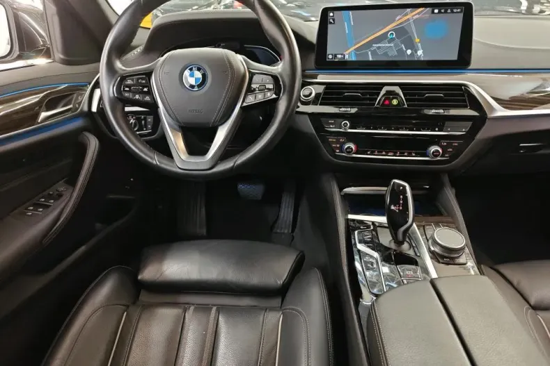 BMW Seria 5 din 2021 cu 76.932 km - oferta BMW162970 - foto 7