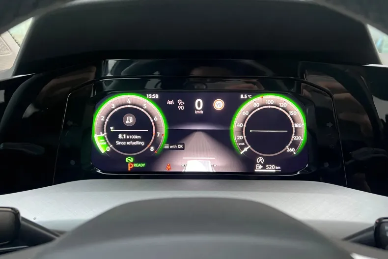 Volkswagen Golf din 2025 cu 11.723 km - oferta VOL162971 - foto 18