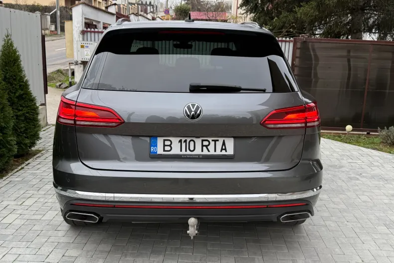 Volkswagen Touareg din 2021 cu 59.089 km - oferta VOL162977 - foto 10