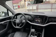 Volkswagen Touareg din 2021 cu 59.089 km - oferta VOL162977 - foto 19