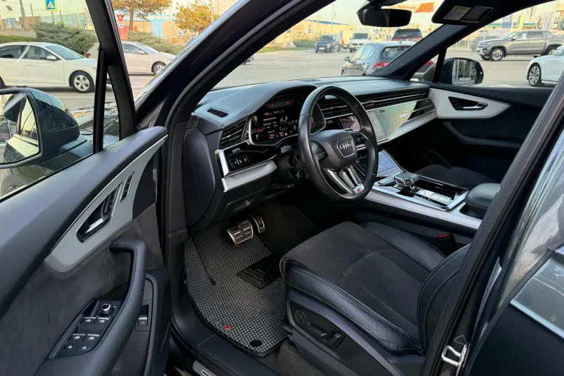 Audi Q7 din 2021 cu 73.135 km - oferta AUD162978 - foto 15