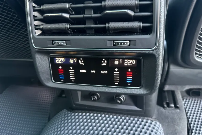 Audi Q7 din 2021 cu 73.135 km - oferta AUD162978 - foto 22