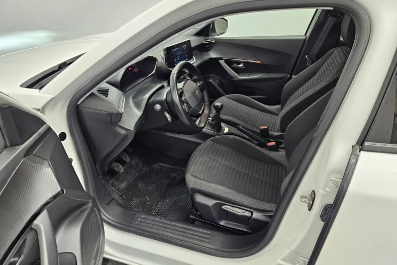 Peugeot 2008 din 2020 cu 77.766 km - oferta PEU162979 - foto 4