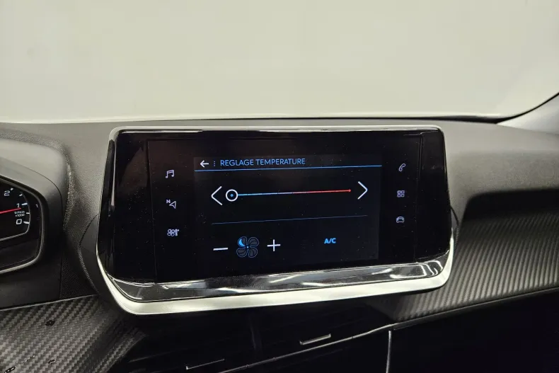 Peugeot 2008 din 2020 cu 77.766 km - oferta PEU162979 - foto 13