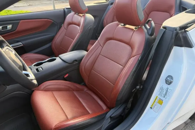 Ford Mustang din 2024 cu 17.200 km - oferta FOR162984 - foto 19