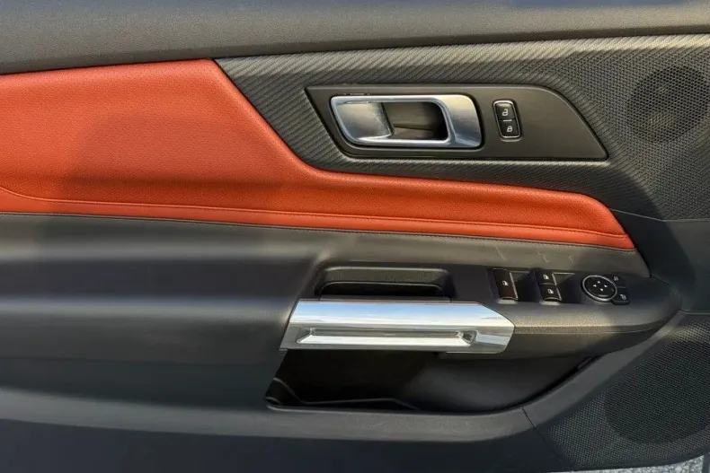 Ford Mustang din 2024 cu 17.200 km - oferta FOR162984 - foto 20