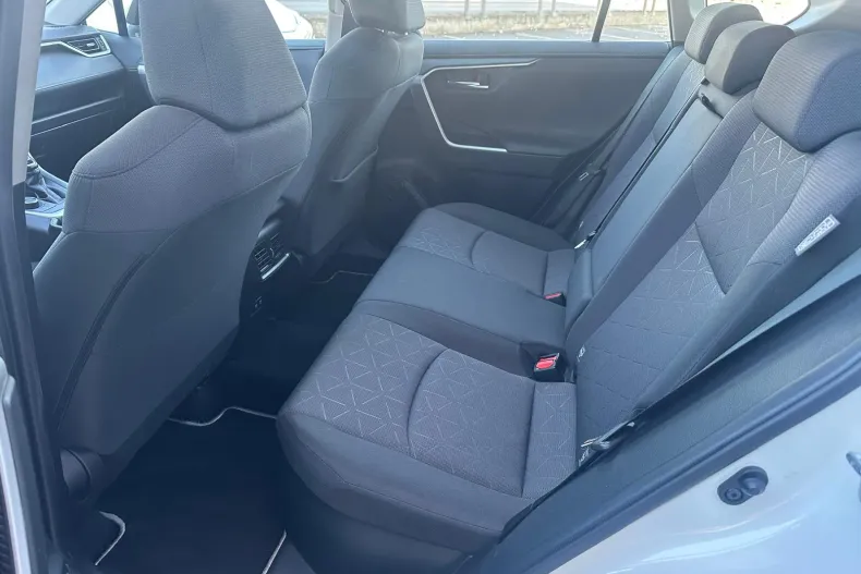 Toyota RAV4 din 2021 cu 103.100 km - oferta TOY162998 - foto 14