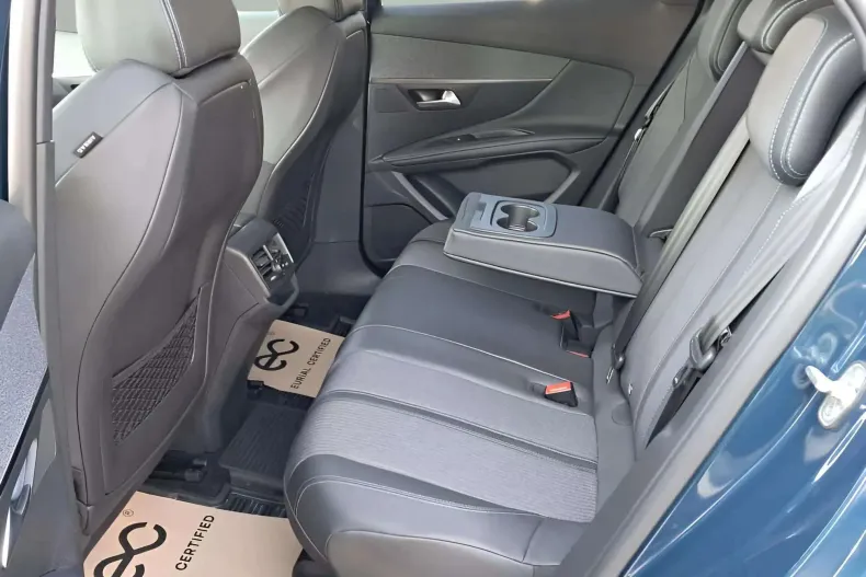 Peugeot 3008 din 2022 cu 85.766 km - oferta PEU163004 - foto 8