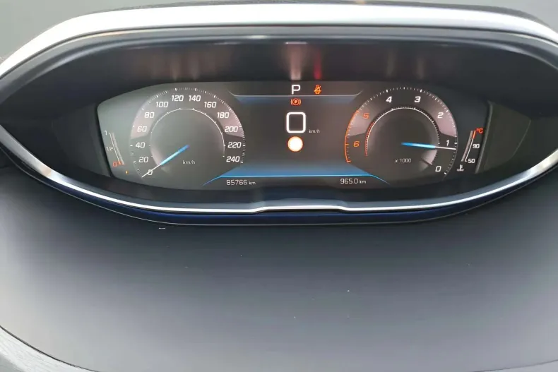 Peugeot 3008 din 2022 cu 85.766 km - oferta PEU163004 - foto 11