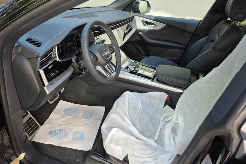 Audi Q8 din 2025 cu 10 km - oferta AUD163007 - foto 5