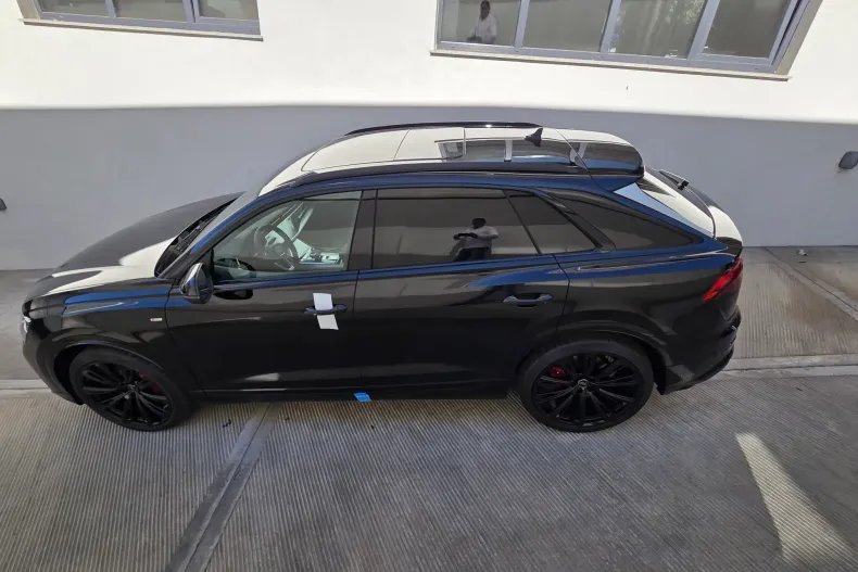 Audi Q8 din 2025 cu 10 km - oferta AUD163007 - foto 19