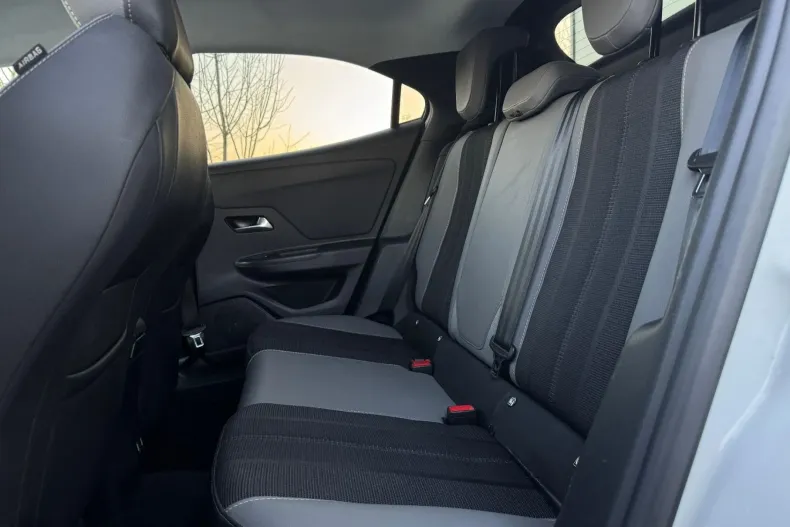 Opel Mokka din 2023 cu 101.293 km - oferta OPE163008 - foto 21