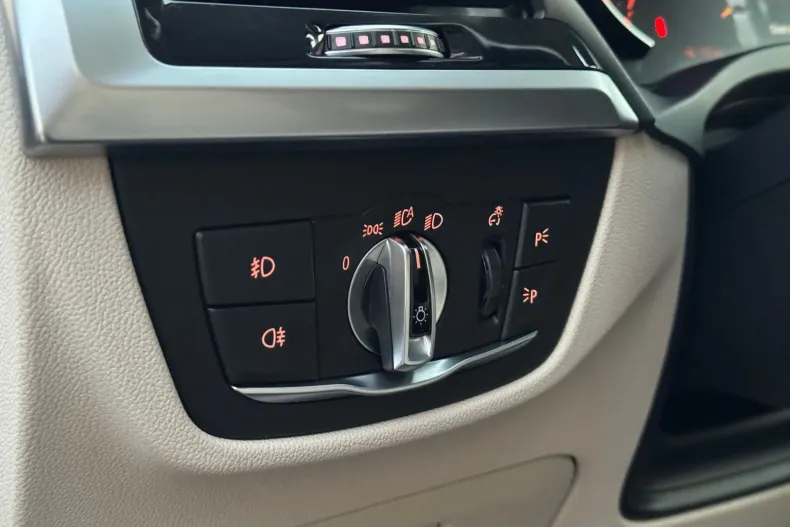 BMW X3 din 2020 cu 175.993 km - oferta BMW163009 - foto 24