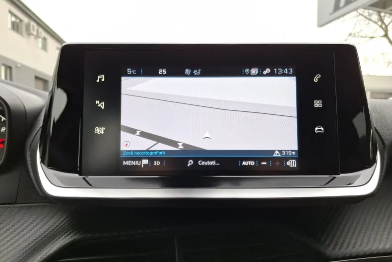 Peugeot 2008 din 2021 cu 18.229 km - oferta PEU163017 - foto 13