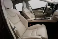 Volvo XC60 din 2022 cu 77.203 km - oferta VOL163021 - foto 6