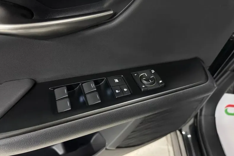 Lexus UX din 2021 cu 94.000 km - oferta LEX163023 - foto 9