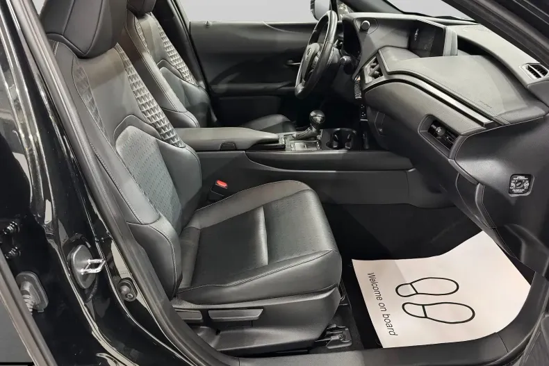 Lexus UX din 2021 cu 94.000 km - oferta LEX163023 - foto 11