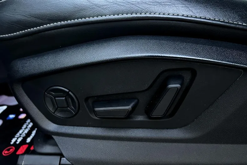 Audi Q8 din 2022 cu 94.980 km - oferta AUD163028 - foto 12