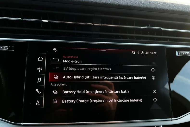 Audi Q8 din 2022 cu 94.980 km - oferta AUD163028 - foto 24